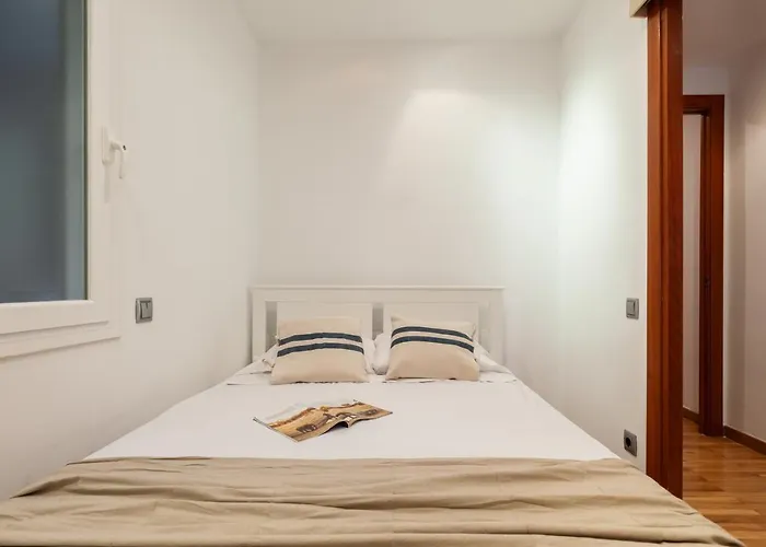 Flateli Paris * Barcelona
