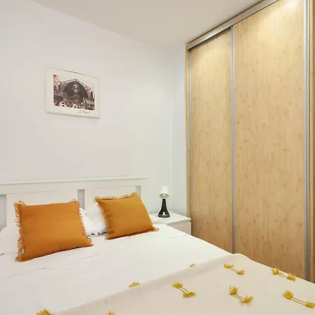 Flateli Paris *
