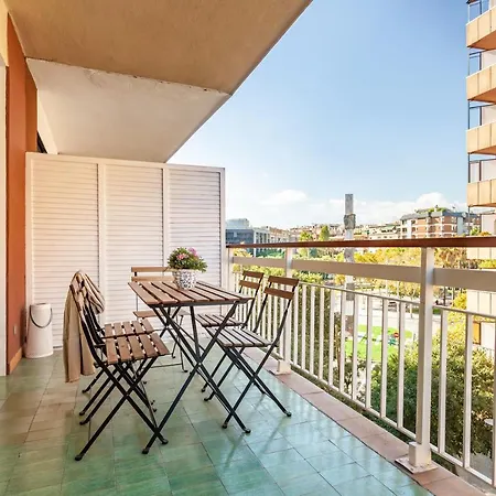 Flateli Paris شقة برشلونة